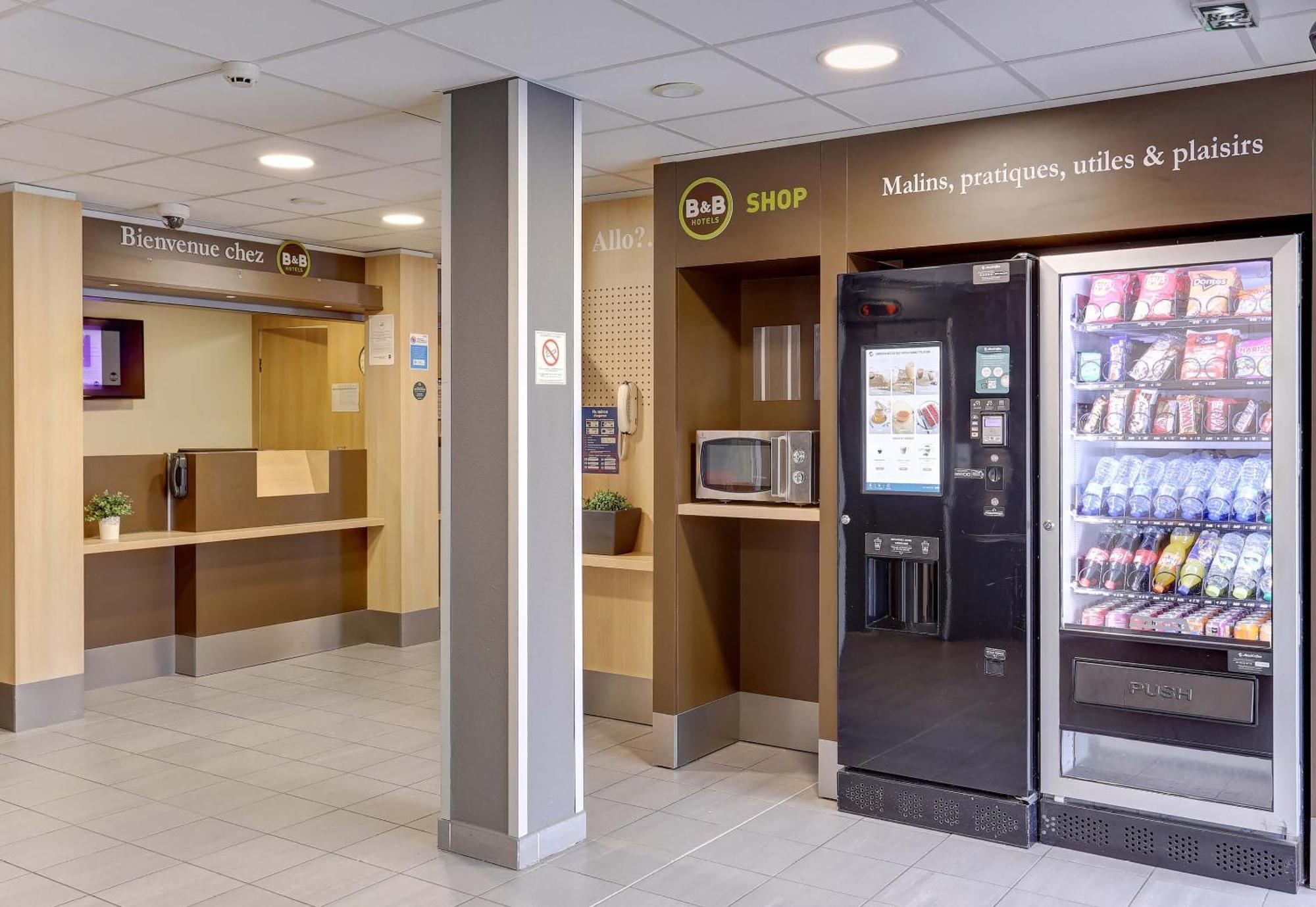 B&B Hotel Reims Centre Gare Exterior photo