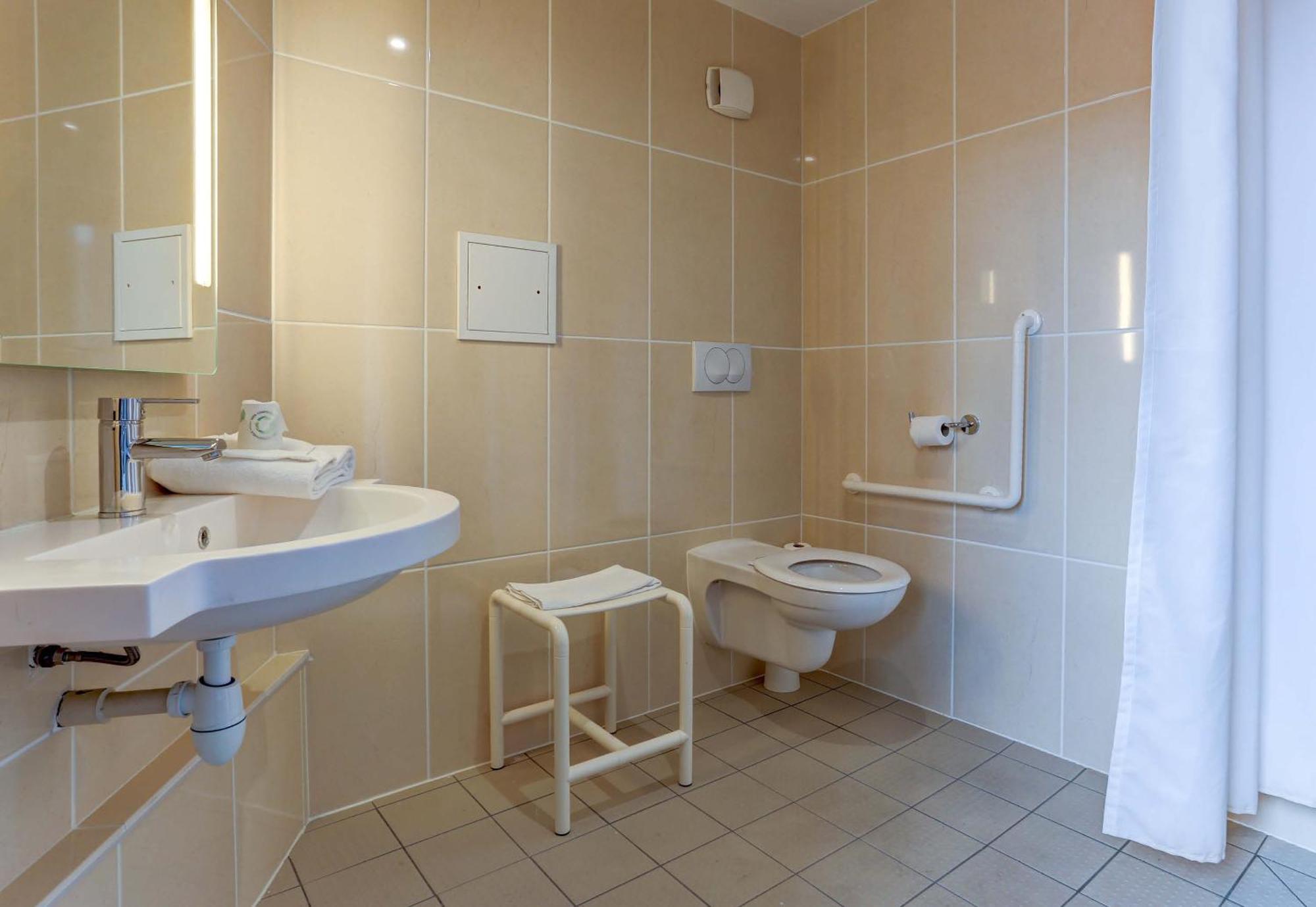 B&B Hotel Reims Centre Gare Exterior photo